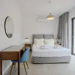 Kymma Villa Peyia