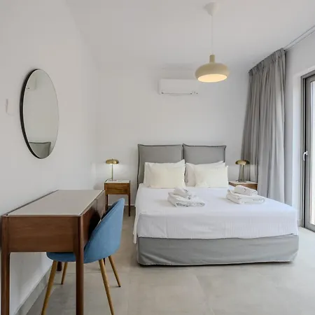 Kymma Villa Peyia